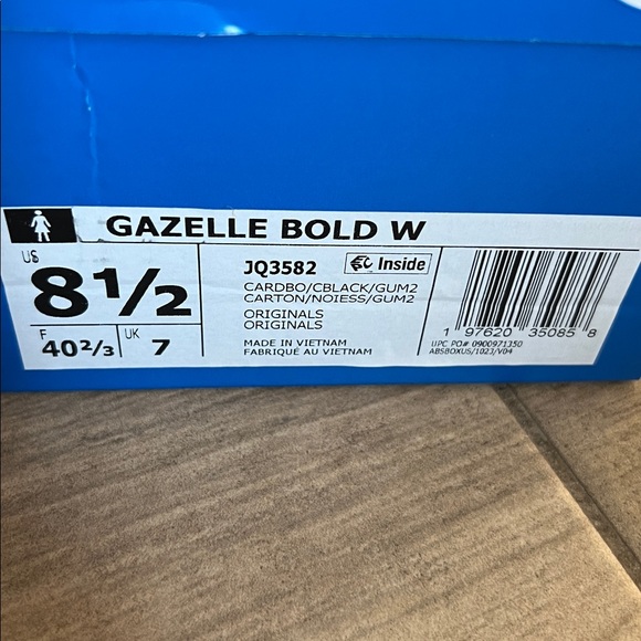 adidas Gazelle Low-Top Suede Sneakers in Tan with Black Stripes - Picture 10 of 10